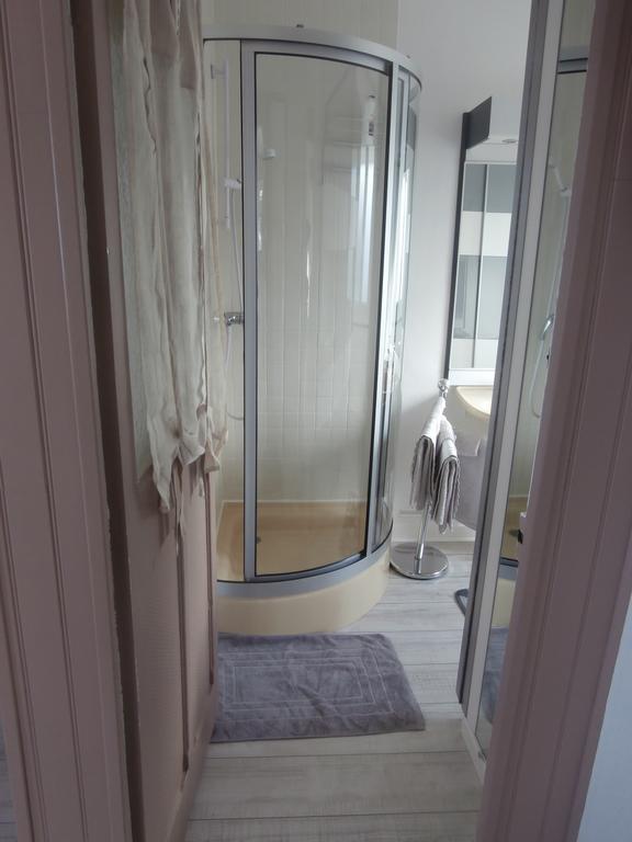 La Belle Vue Le Diamant Des Yeux Mer Et Golf Front Mer エトルタ 部屋 写真